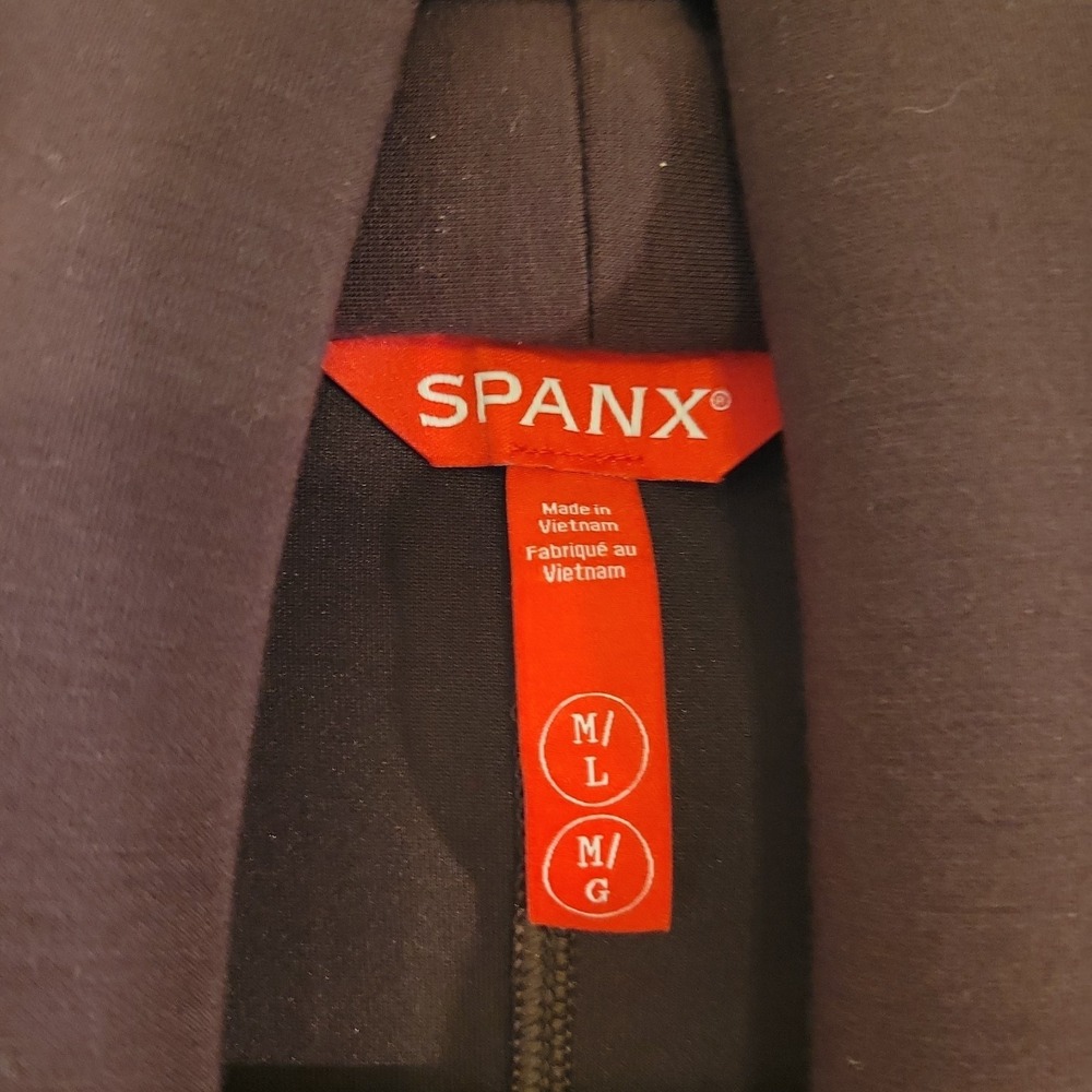 Spanx Airessentials Cocoon Cardigan Plum Womens M L Luxurious Relaxed Activewear - Picture 3 of 7